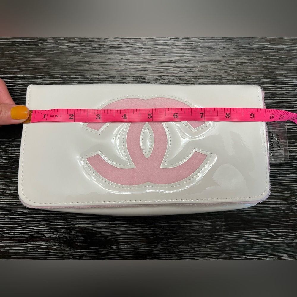 CC Chanel Precision white and pink Beauty makeup bag clutch handbag - Picture 11 of 13